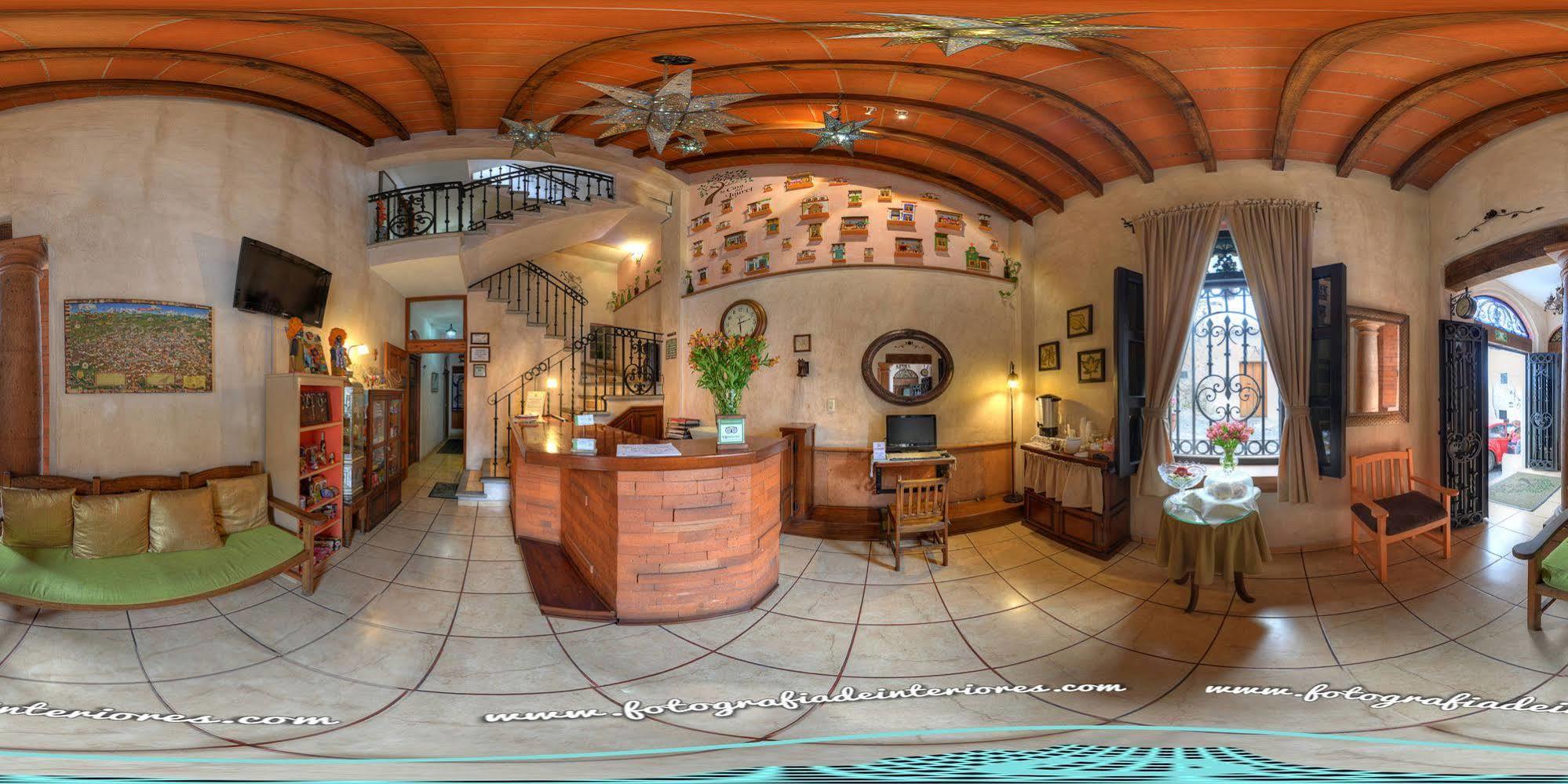 Hotel La Casa Del Laurel Taxco de Alarcon Esterno foto