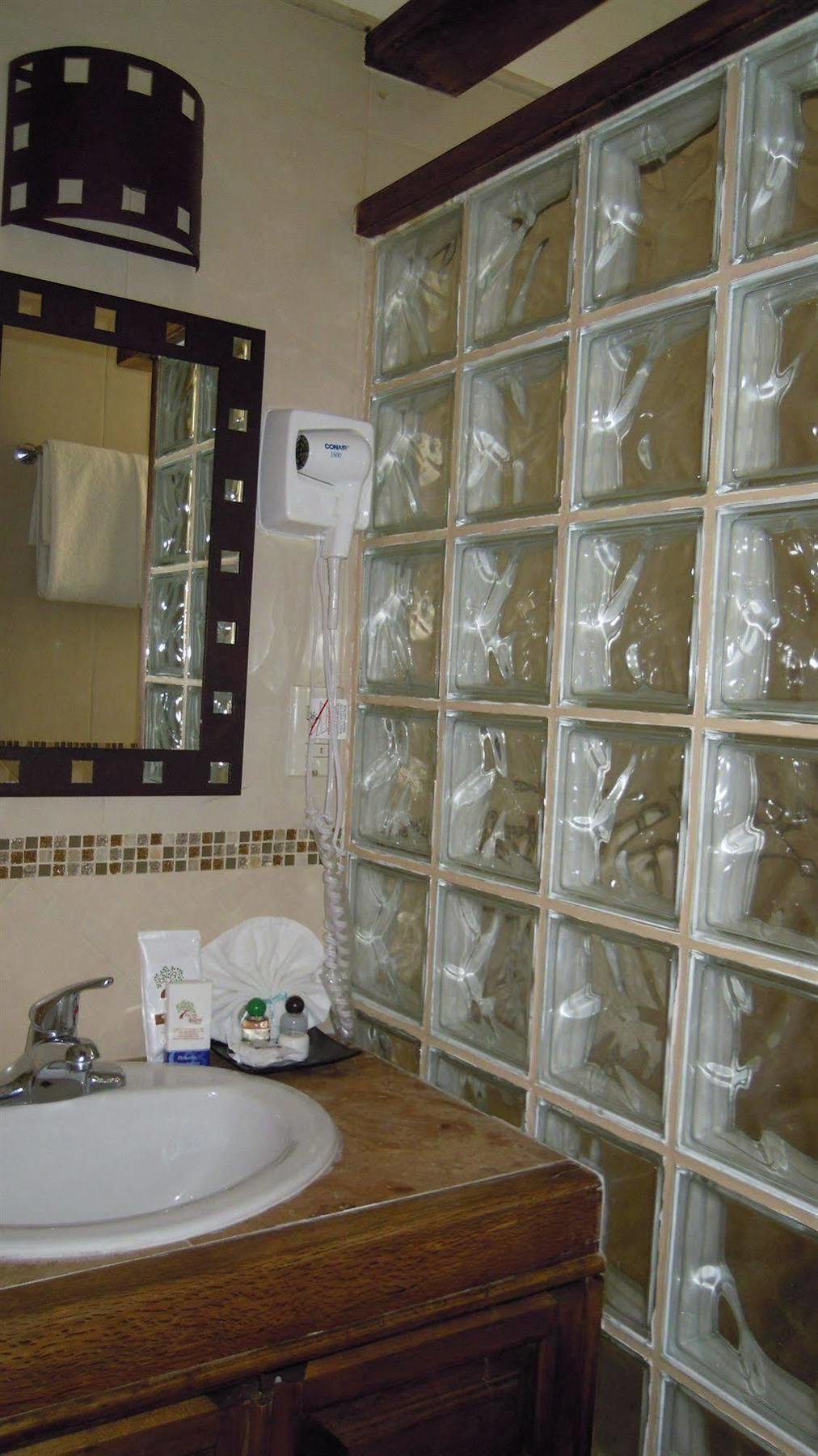 Hotel La Casa Del Laurel Taxco de Alarcon Esterno foto