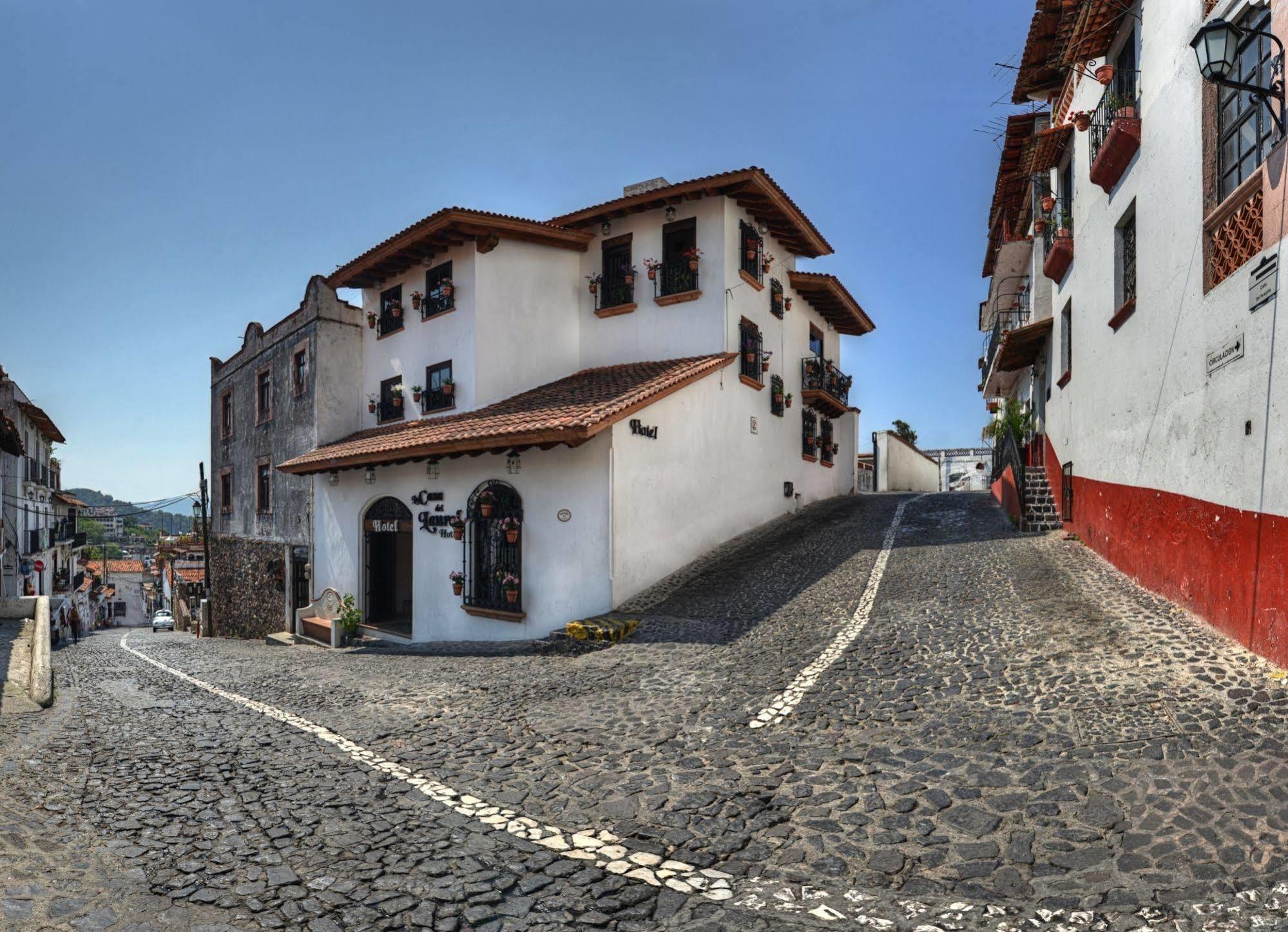Hotel La Casa Del Laurel Taxco de Alarcon Esterno foto