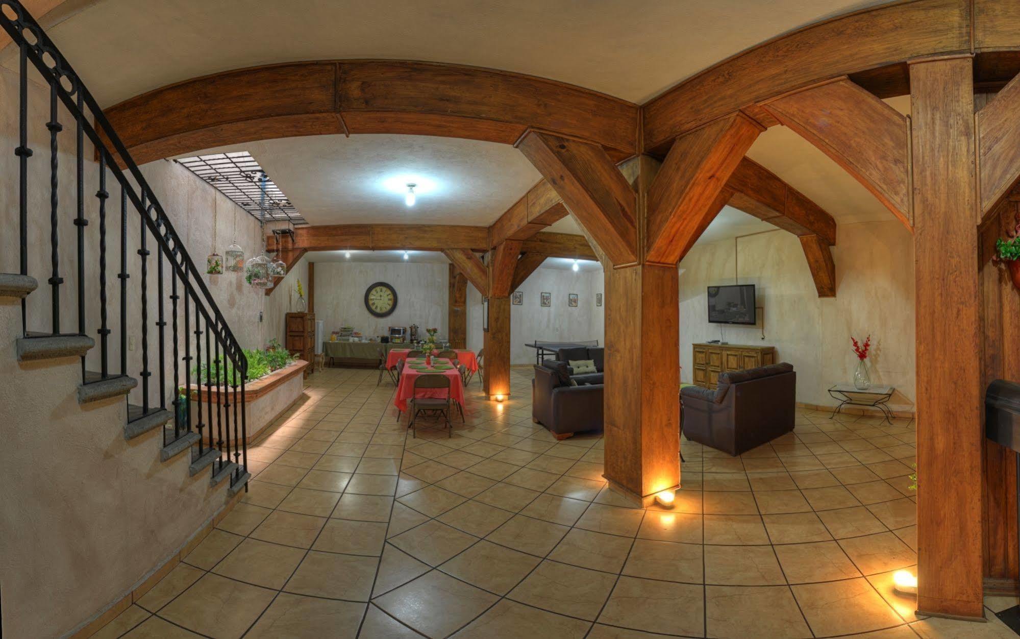 Hotel La Casa Del Laurel Taxco de Alarcon Esterno foto