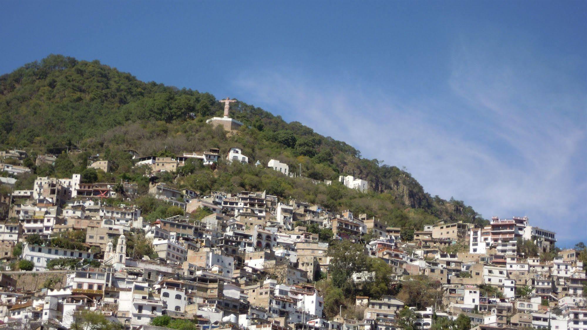 Hotel La Casa Del Laurel Taxco de Alarcon Esterno foto